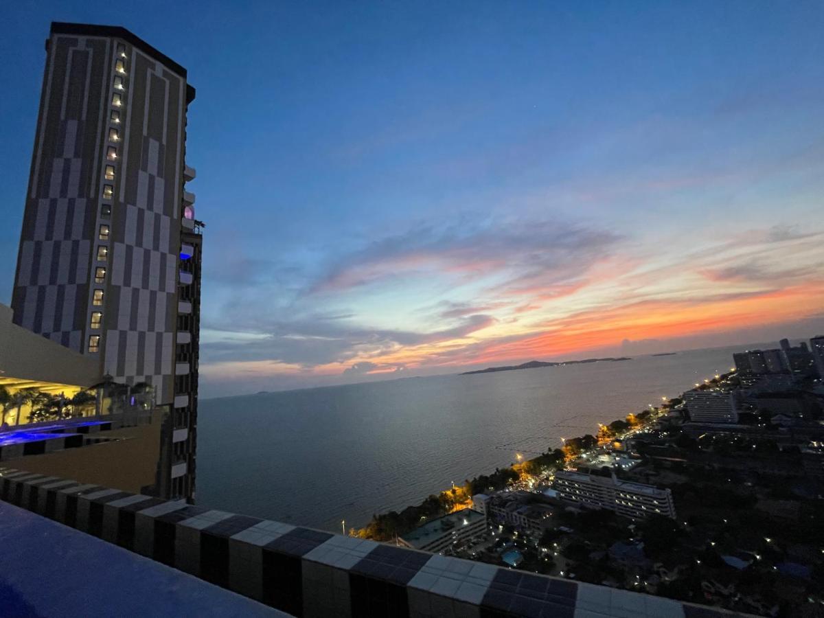 Copacabana Jomtien Beach High Floor Praia de Jomtien Exterior foto